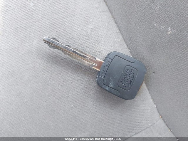 2010 Toyota Corolla Ce მანქანა იყიდება აუქციონზე, vin: 2T1BU4EE8AC414496, აუქციონის ნომერი: 12666417