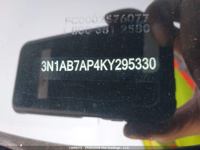 3N1AB7AP4KY295330 Nissan Sentra 1.8 S/1.8 Sv