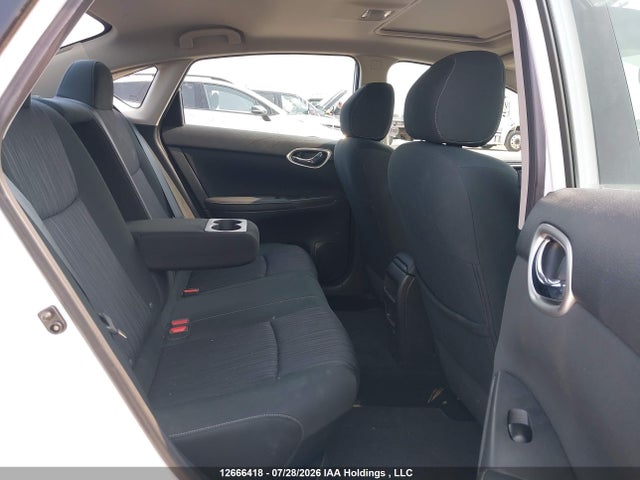 3N1AB7AP4KY295330 Nissan Sentra 1.8 S/1.8 Sv
