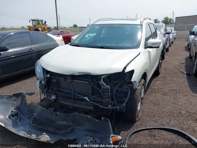 5N1AT2MV6FC901812 Nissan Rogue S/sl/sv