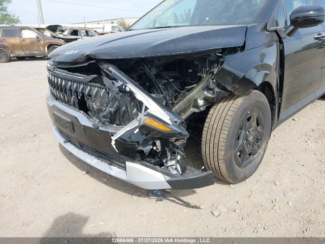2026 Kia Carnival Lx/lxs მანქანა იყიდება აუქციონზე, vin: KNDNB5K34T6637236, აუქციონის ნომერი: 12666466