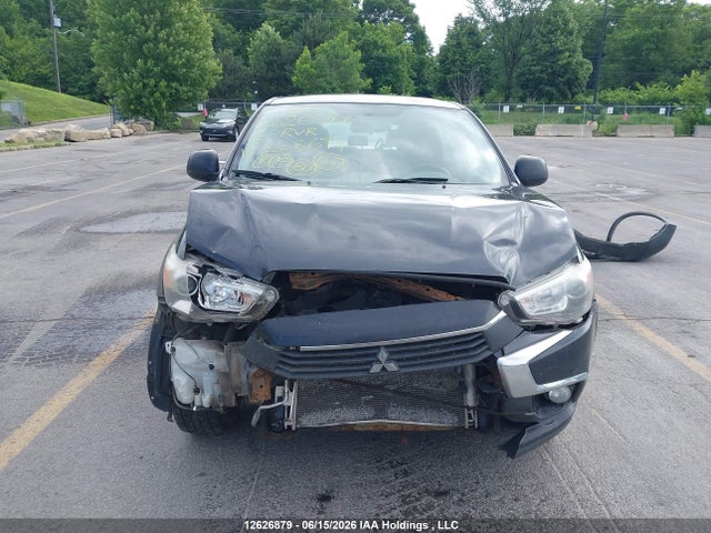 12626879 :رقم المزاد ، JA4AH3AU7GZ608694 vin ، 2016 Mitsubishi Rvr Es/se مزاد بيع