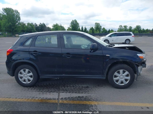 12626879 :رقم المزاد ، JA4AH3AU7GZ608694 vin ، 2016 Mitsubishi Rvr Es/se مزاد بيع