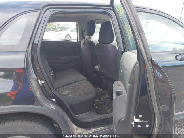12626879 :رقم المزاد ، JA4AH3AU7GZ608694 vin ، 2016 Mitsubishi Rvr Es/se مزاد بيع