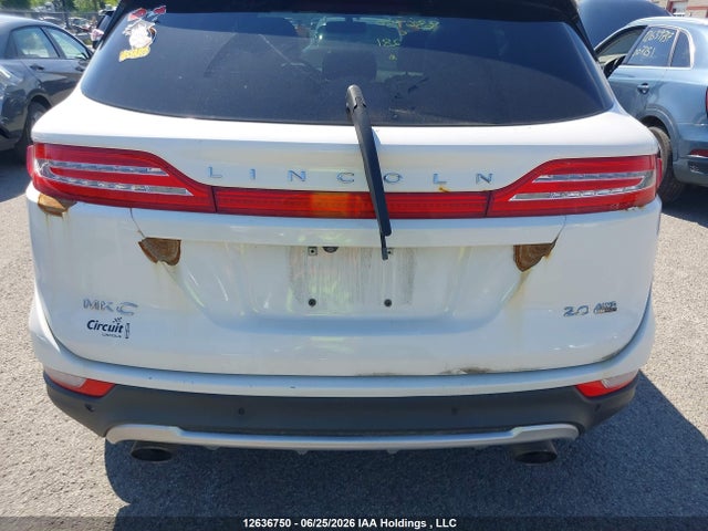 5LMCJ2A92FUJ38281 Lincoln MKC