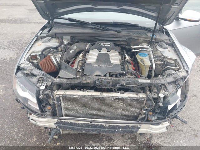 12637325 :رقم المزاد ، WAUDGCFL2BA003363 vin ، 2011 Audi S4 3.0 مزاد بيع