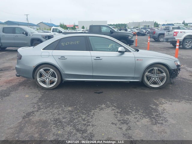 12637325 :رقم المزاد ، WAUDGCFL2BA003363 vin ، 2011 Audi S4 3.0 مزاد بيع