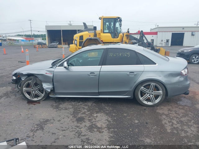 2011 Audi S4 3.0 მანქანა იყიდება აუქციონზე, vin: WAUDGCFL2BA003363, აუქციონის ნომერი: 12637325