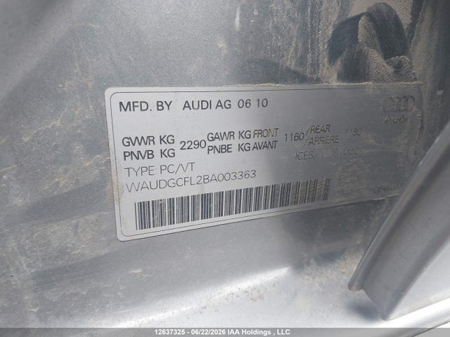 12637325 :رقم المزاد ، WAUDGCFL2BA003363 vin ، 2011 Audi S4 3.0 مزاد بيع