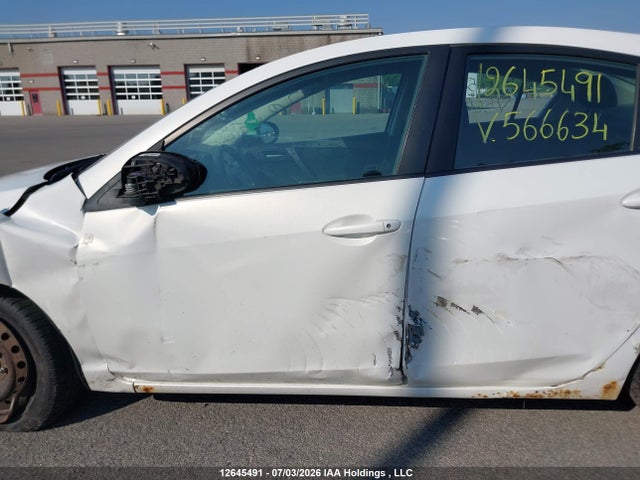 12645491 :رقم المزاد ، JM1BL1UF4C1566634 vin ، 2012 Mazda Mazda3 Gx مزاد بيع
