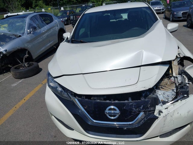Nissan Leaf S/sl/sv 2018 1N4AZ1CP9JC314082 Image 10