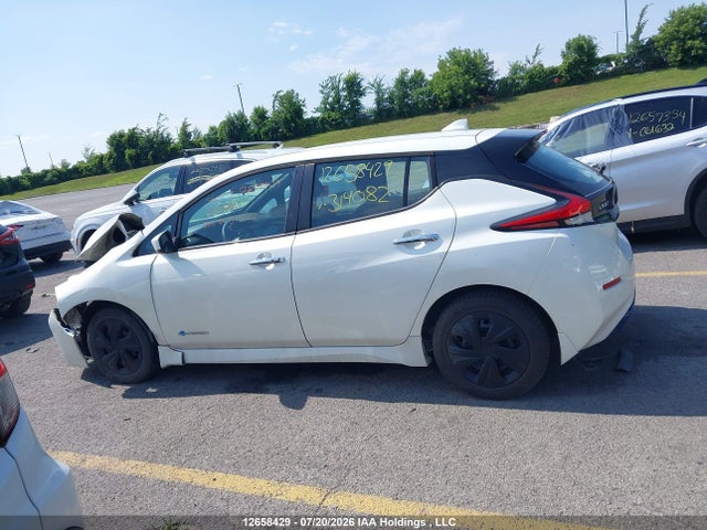 Nissan Leaf S/sl/sv 2018 1N4AZ1CP9JC314082 Image 14