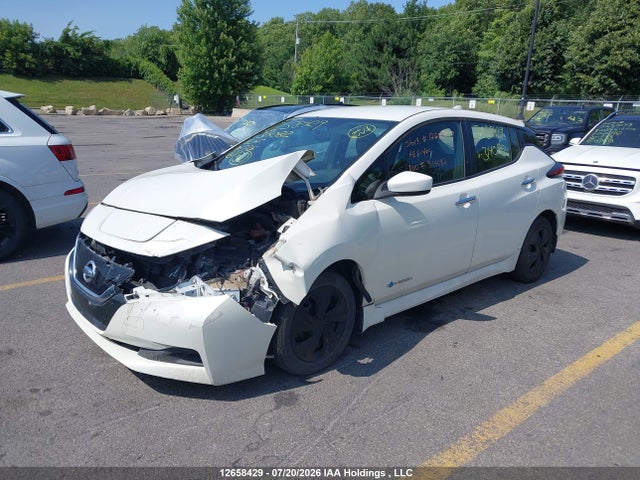 Nissan Leaf S/sl/sv 2018 1N4AZ1CP9JC314082 Image 2