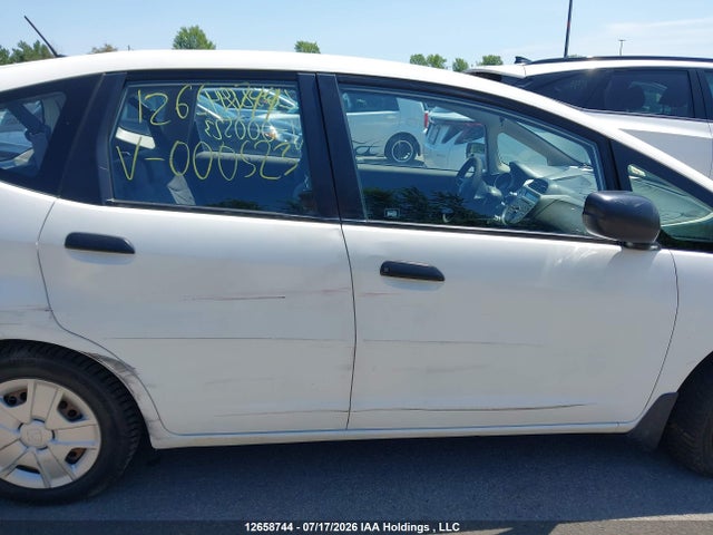 Honda Fit Dx-a 2014 LUCGE8H3XE3000523 Image 13