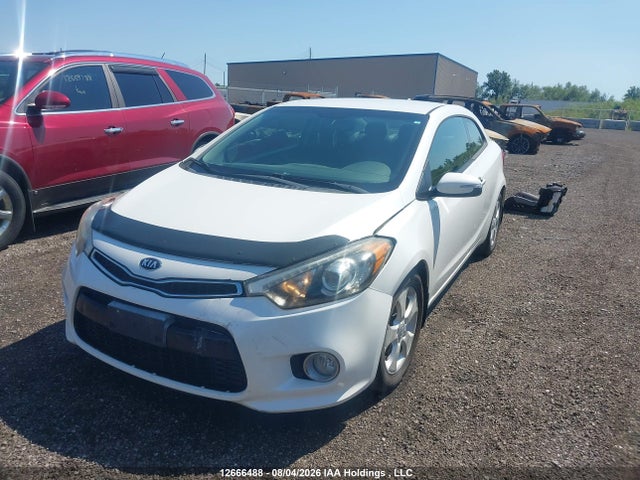 12666488 :رقم المزاد ، KNAFX6A85F5301983 vin ، 2015 Kia Forte Koup مزاد بيع