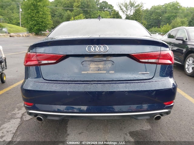 WAUBEGFF0K1017695 Audi A3 PREMIUM