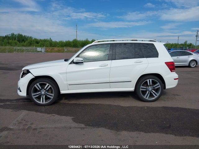 2015 Mercedes-benz Glk 250 Bluetec 4matic მანქანა იყიდება აუქციონზე, vin: WDCGG0EB8FG377495, აუქციონის ნომერი: 12654421
