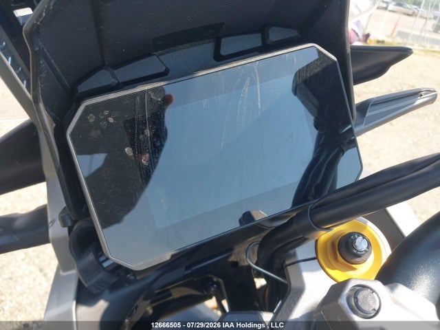 Suzuki Dl1050 De/de Adventure 2024 JS1EF13E6R7100183 Image 7