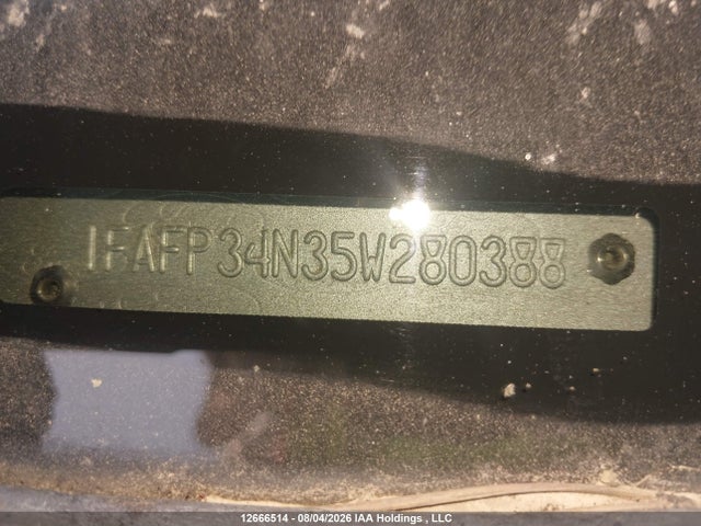 2005 Ford Focus მანქანა იყიდება აუქციონზე, vin: 1FAFP34N35W280388, აუქციონის ნომერი: 12666514
