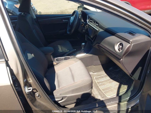 12666519 :رقم المزاد ، 2T1BURHE0KC240949 vin ، 2019 Toyota Corolla L/le/xle/se/xse مزاد بيع
