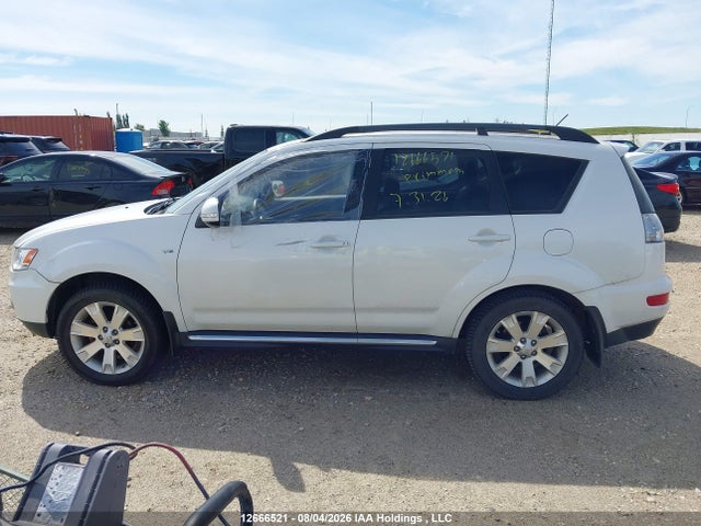 2013 Mitsubishi Outlander Xls მანქანა იყიდება აუქციონზე, vin: JA4JT5AXXDU603051, აუქციონის ნომერი: 12666521