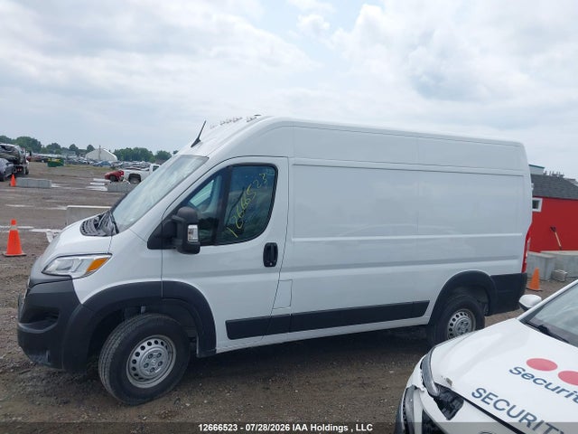 2025 Ram Promaster 2500 2500 High მანქანა იყიდება აუქციონზე, vin: 3C6LRVCG4SE563563, აუქციონის ნომერი: 12666523