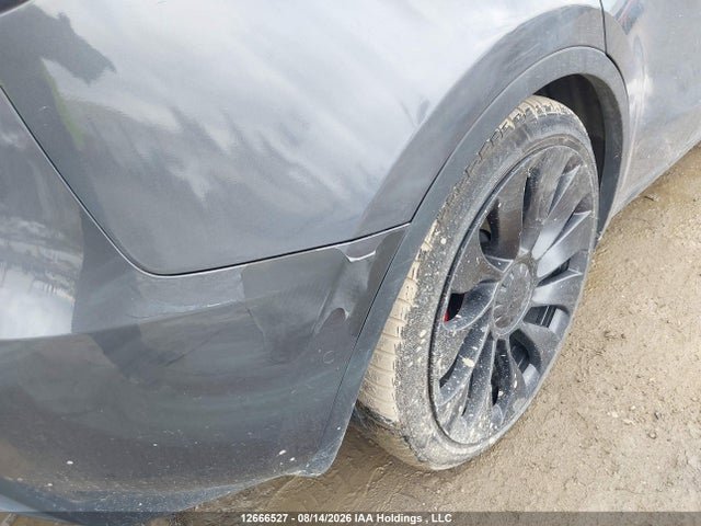 Tesla Model Y 2021 5YJYGDEF8MF081324 Image 19