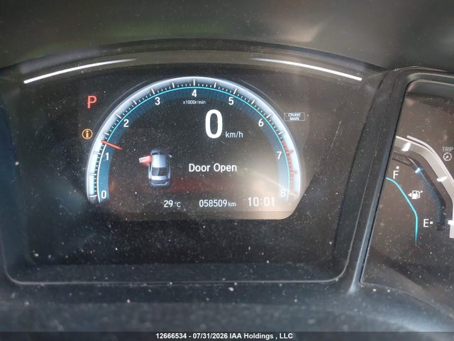 Honda Civic Lx 2018 2HGFC2F52JH036111 Image 16