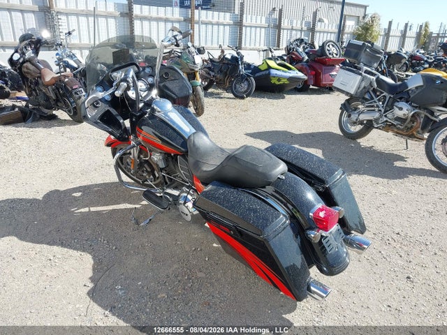 2013 Harley-davidson Fltrx Road Glide Custom მანქანა იყიდება აუქციონზე, vin: 5HD1KHMA0DB648777, აუქციონის ნომერი: 12666555