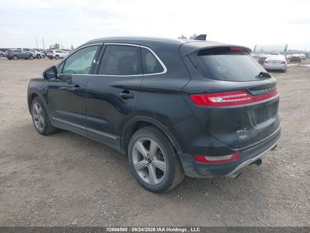 2015 Lincoln Mkc მანქანა იყიდება აუქციონზე, vin: 5LMCJ2A90FUJ02105, აუქციონის ნომერი: 12666560