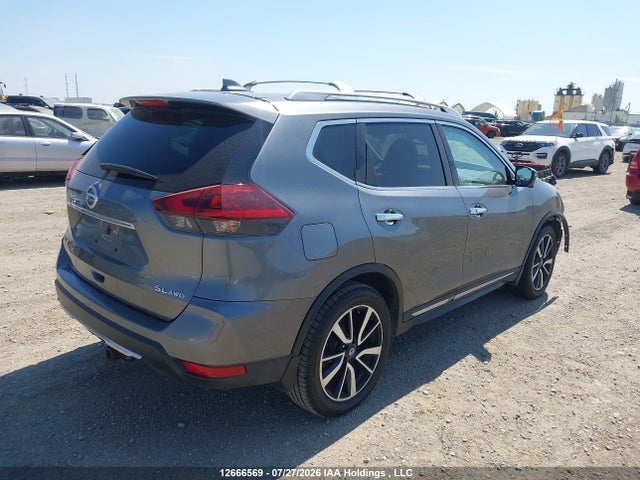 2018 Nissan Rogue Midnight Edition/s/sl/sl W/propilot Assist/sv მანქანა იყიდება აუქციონზე, vin: 5N1AT2MV5JC784586, აუქციონის ნომერი: 12666569