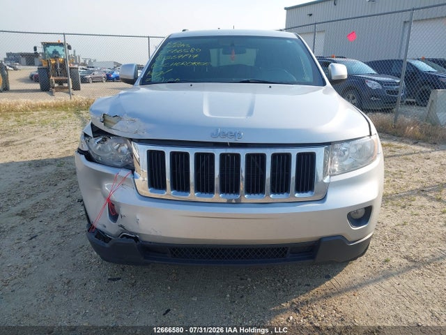 2012 Jeep Grand Cherokee Laredo მანქანა იყიდება აუქციონზე, vin: 1C4RJFAGXCC267197, აუქციონის ნომერი: 12666580