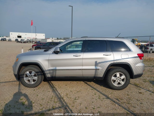 2012 Jeep Grand Cherokee Laredo მანქანა იყიდება აუქციონზე, vin: 1C4RJFAGXCC267197, აუქციონის ნომერი: 12666580