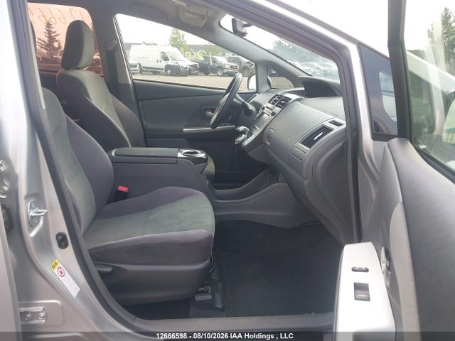 Продажа на аукционе авто 2012 Toyota Prius V Three, vin: JTDZN3EU5C3071767, номер лота: 12666598