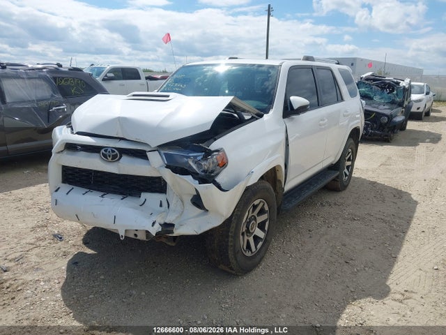 JTEBU5JR5H5427563 Toyota 4RUNNER SR5