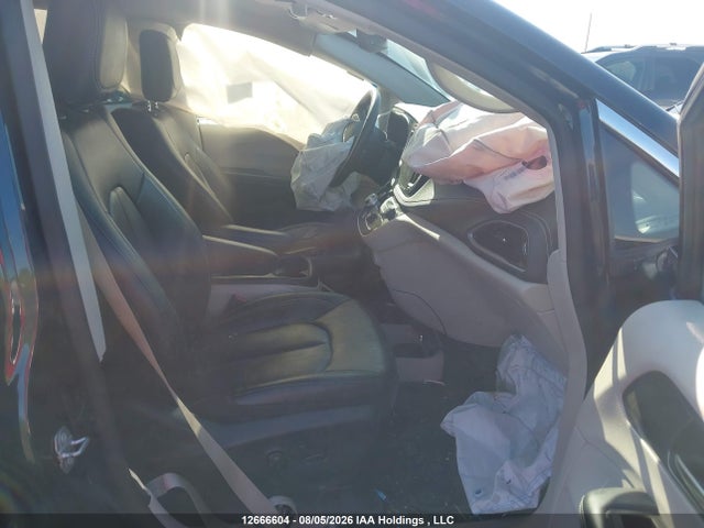Chrysler Pacifica Touring L 2022 2C4RC1BG3NR106096 Image 5