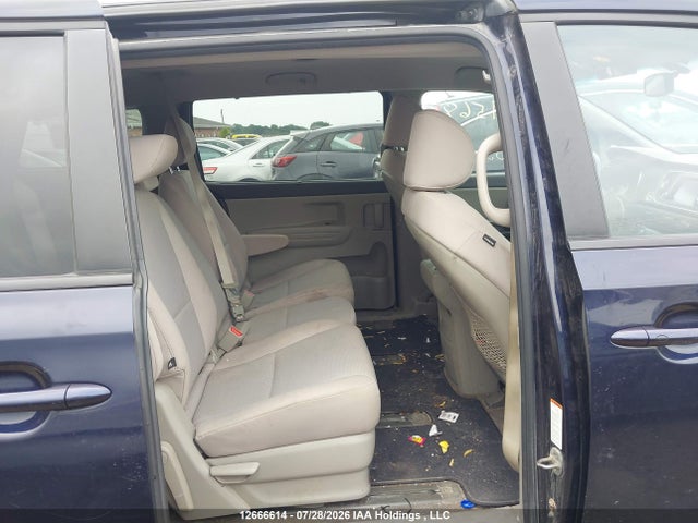 12666614 :رقم المزاد ، KNDMB5C10J6369940 vin ، 2018 Kia Sedona Lx مزاد بيع