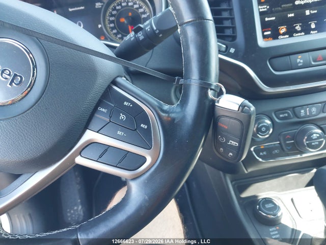 Продажа на аукционе авто 2021 Jeep Cherokee 80th Anniversary Edition, vin: 1C4PJMCX9MD141448, номер лота: 12666623