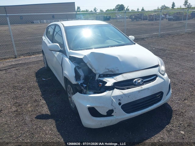 Hyundai ACCENT GL 2016 KMHCT5AE7GU238079 zdjęcie główne