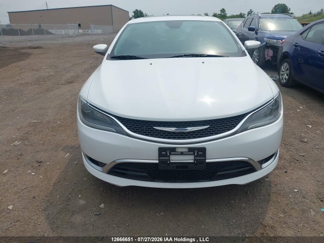 Chrysler 200 C 2016 1C3CCCCG8GN185480 Image 12