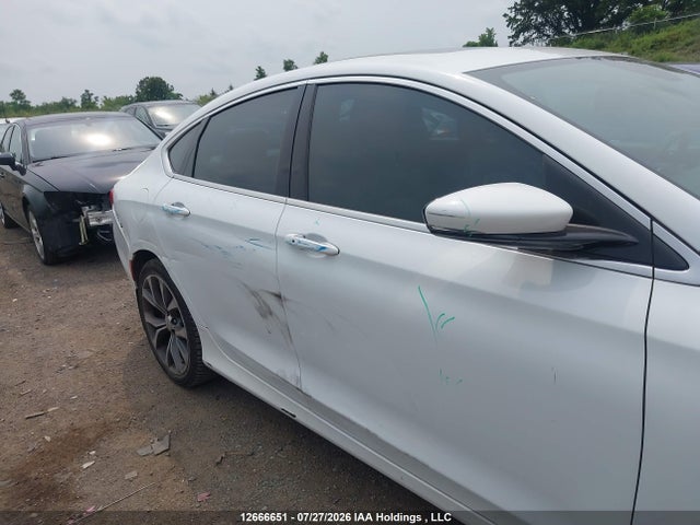 Chrysler 200 C 2016 1C3CCCCG8GN185480 Image 6