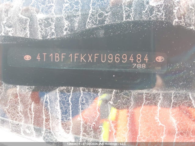 4T1BF1FKXFU969484 Toyota CAMRY XLE