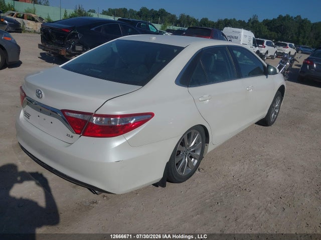 4T1BF1FKXFU969484 Toyota CAMRY XLE