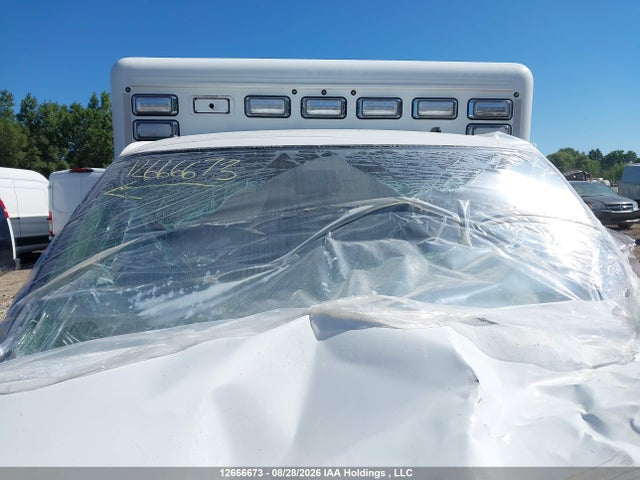 1GB3GSC79N1255619 Chevrolet EXPRESS G3500