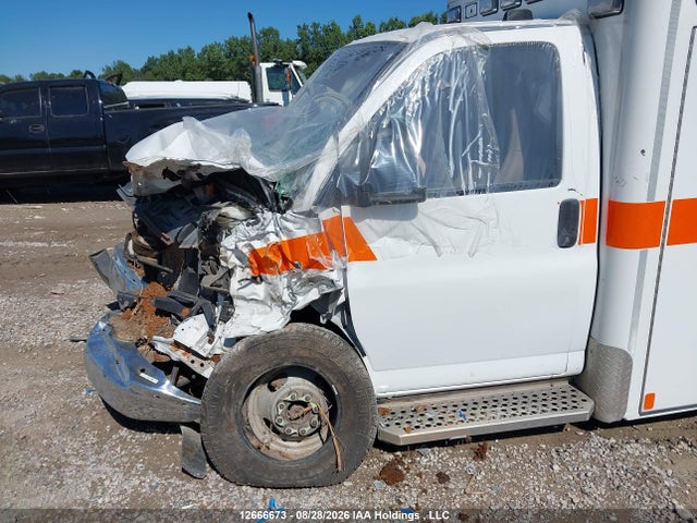 Chevrolet EXPRESS G3500 2022 1GB3GSC79N1255619 Image 20