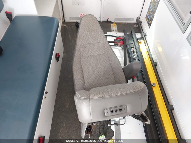Auction sale of the 2022 Chevrolet Express Cutaway Work Van, vin: 1GB3GSC79N1255619, lot number: 12666673