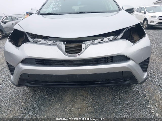 Продаж на аукціоні авто 2018 Toyota Rav4 Le, vin: 2T3BFREV9JW768119, номер лоту: 12666674