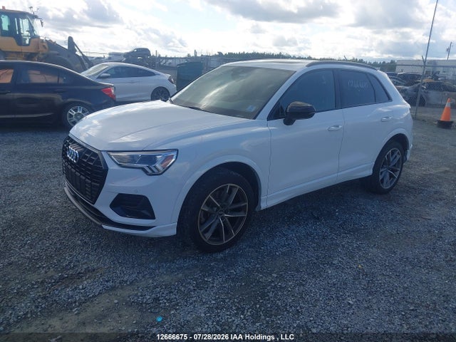 WA1AECF36M1061680 Audi Q3 45 Komfort