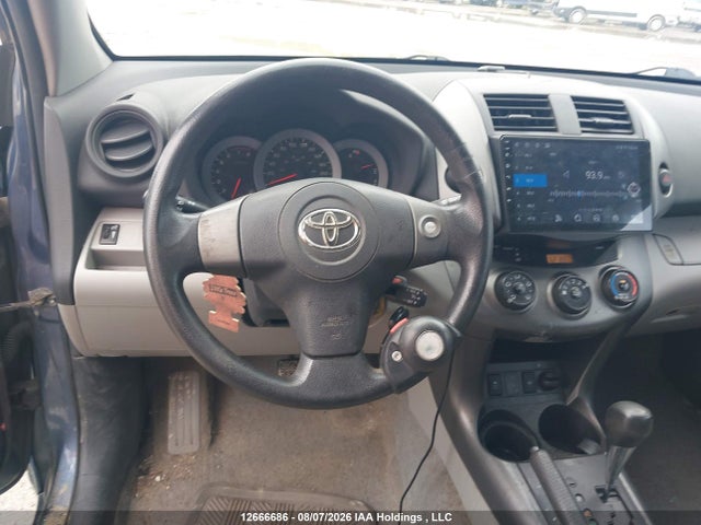 12666686 :رقم المزاد ، 2T3BF4DV7BW099869 vin ، 2011 Toyota Rav4 مزاد بيع