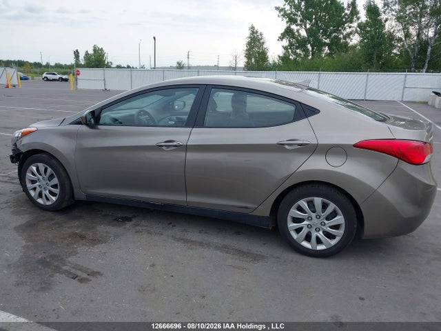 2013 Hyundai Elantra Gl მანქანა იყიდება აუქციონზე, vin: 5NPDH4AEXDH281258, აუქციონის ნომერი: 12666696